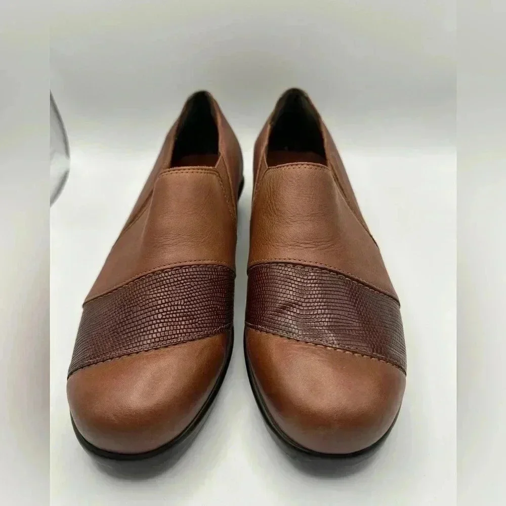 SAS Nora Lizard Slip on Womens Sz 8.5W New in Auburn Tripad Comfort $165 Retail